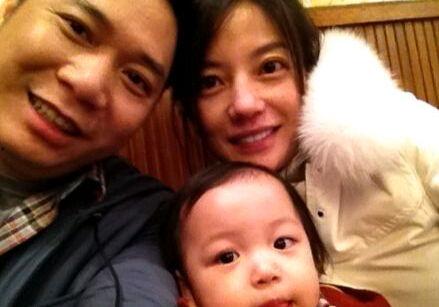 赵薇的老公资料,揭秘娱乐圈实力派导演的低调人生