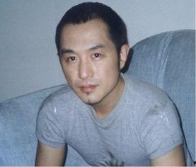 34岁男人照片,34岁男士风采写真